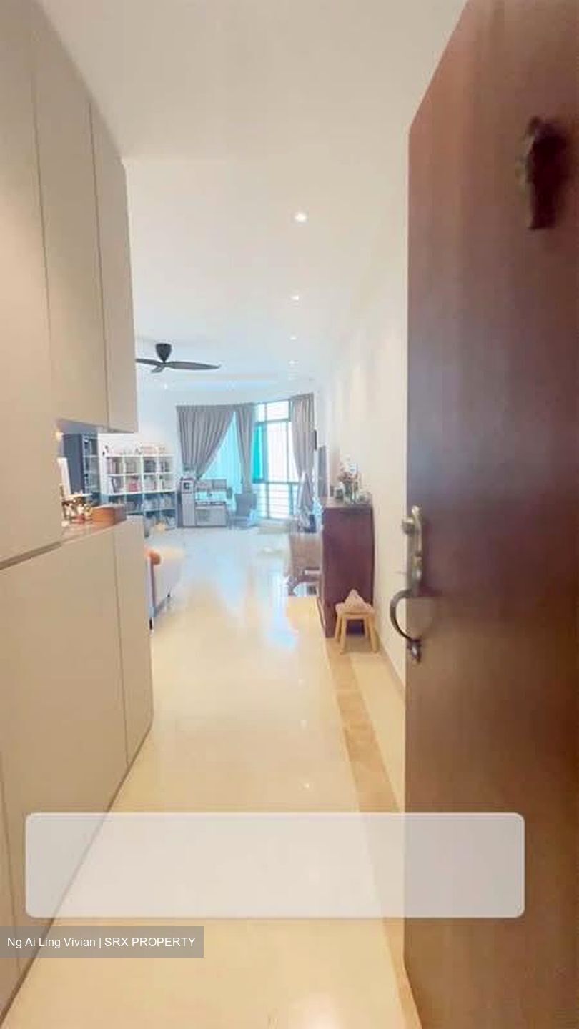 The Hillside (D21), Condominium #555601181